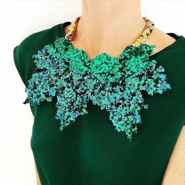 COLLANA FOGLIE PAILLETTES 2