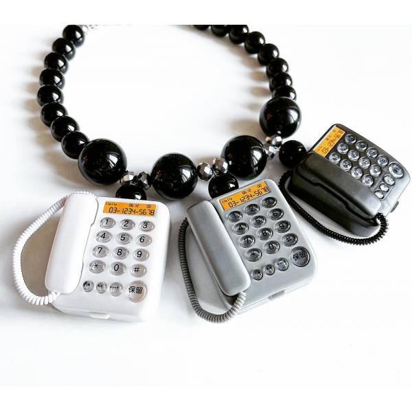 COLLANA TELEFONI 2