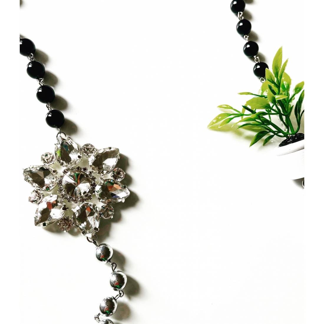COLLANA PIANTINA E CRISTALLO