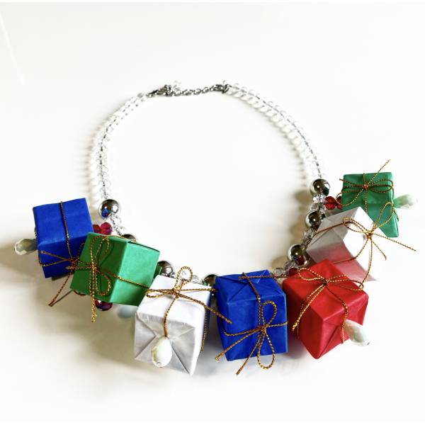 COLLANA PACCHI BLU ROSSI...