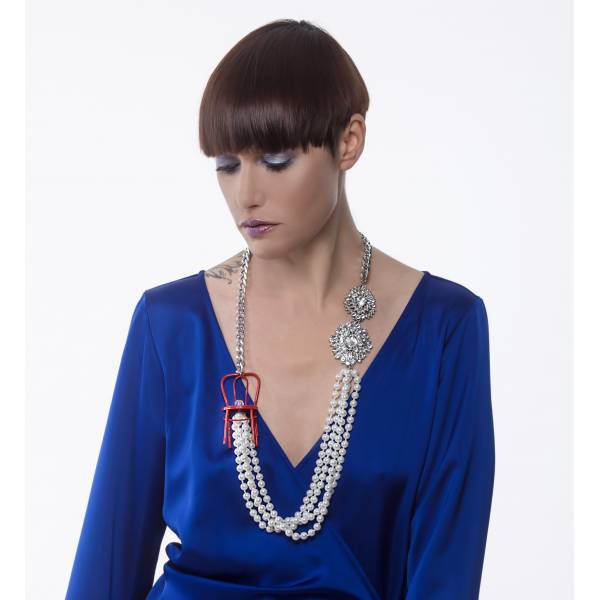 COLLANA SEDIA ROSSA 2