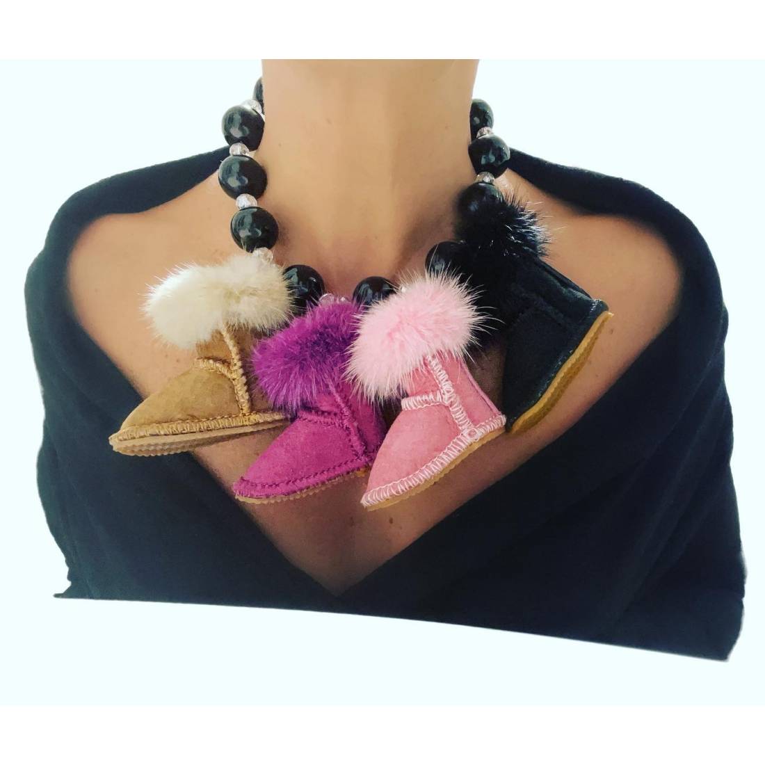 COLLANA BOOTS