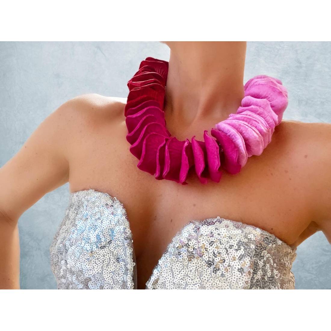 COLLANA PETALI E CRISTALLI