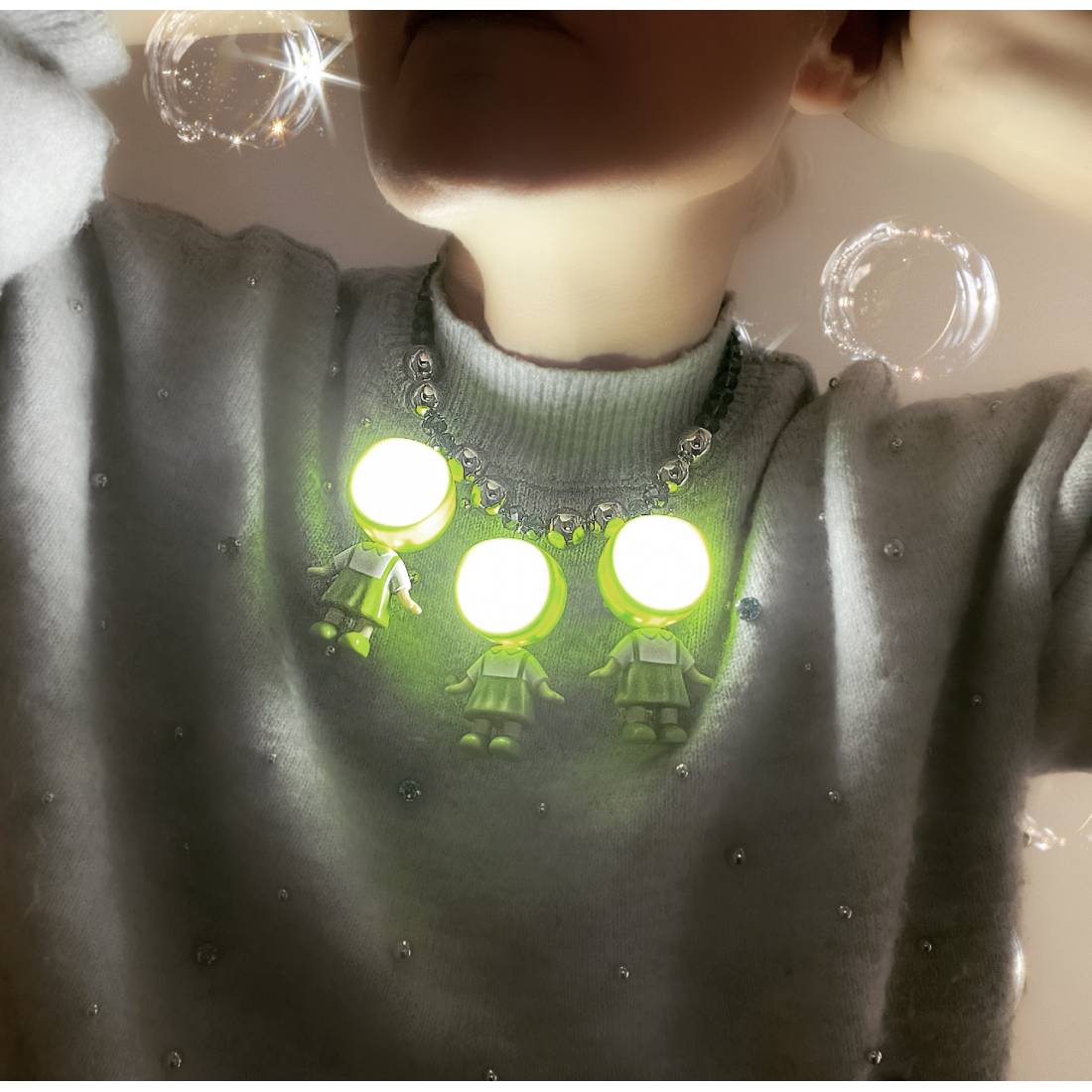 COLLANA TRE OMINI LED