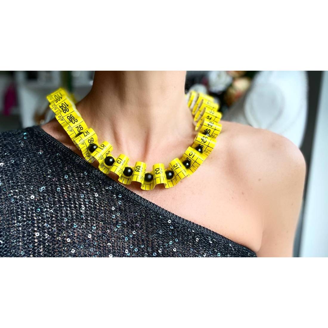 COLLANA CENTIMETRO SARTA