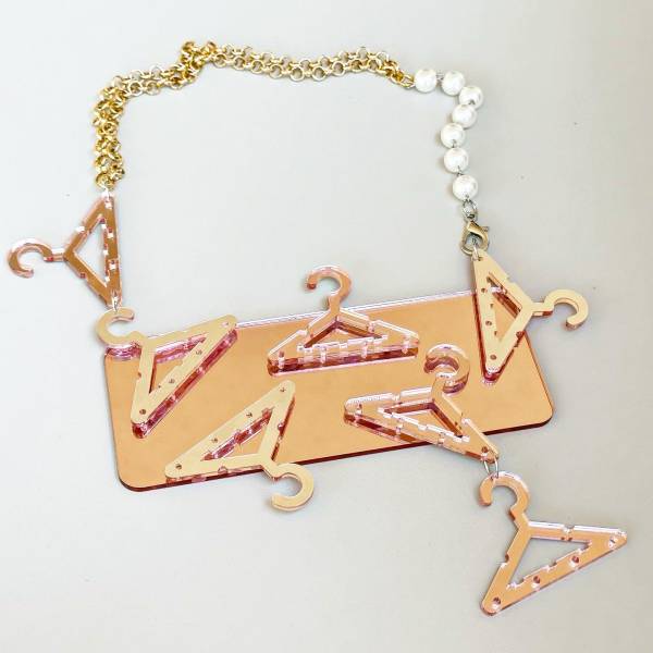 COLLANA GUARDAROBA SCOMPOSTO 2