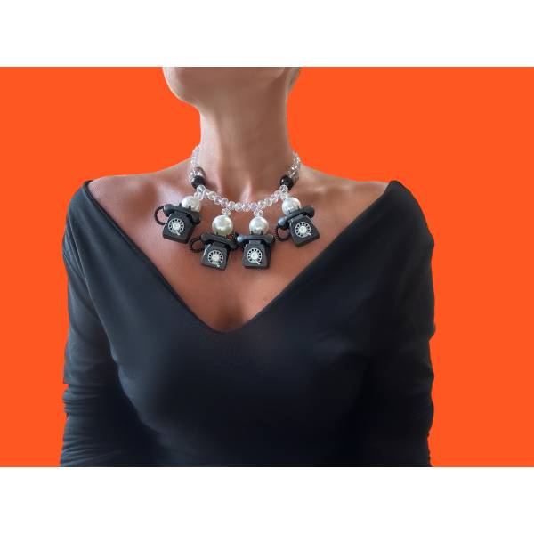 COLLANA TELEFONI BLACK 2