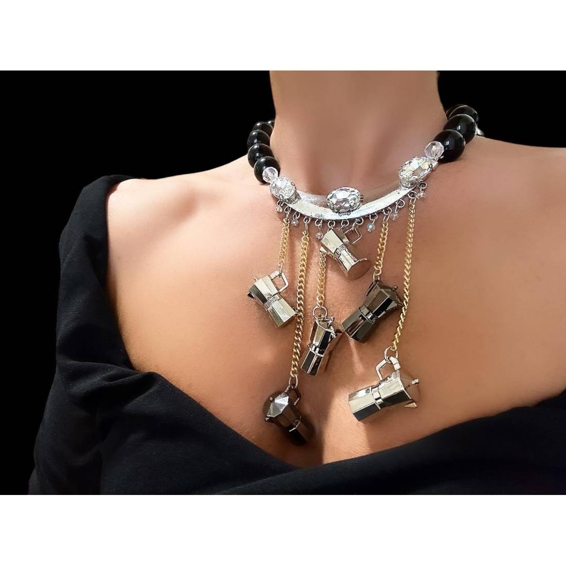 COLLANA MOKA