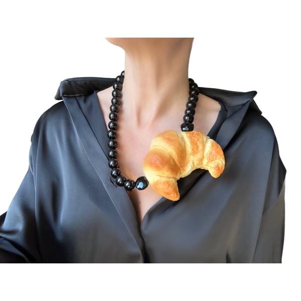 COLLANA CROISSANT BLACK