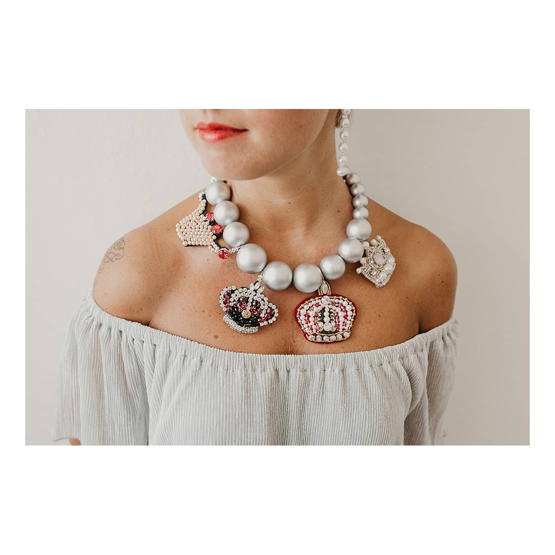 COLLANA CORONE APPLICAZIONI NEW