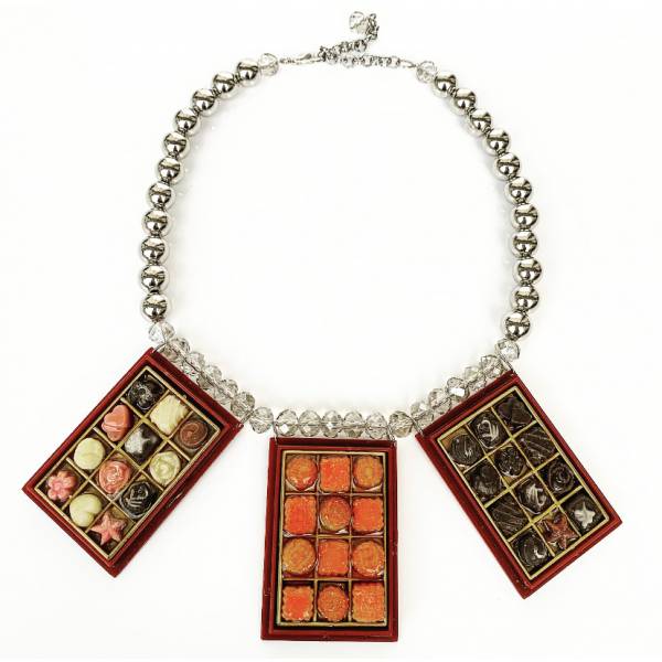 COLLANA VASSOI CIOCCOLATINI