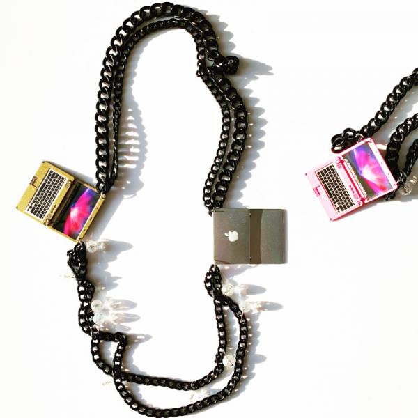 COLLANA MAC NERO E ROSA