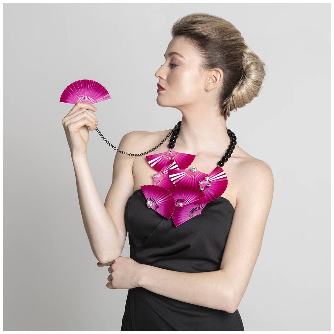 COLLANA VENTAGLI FUCSIA