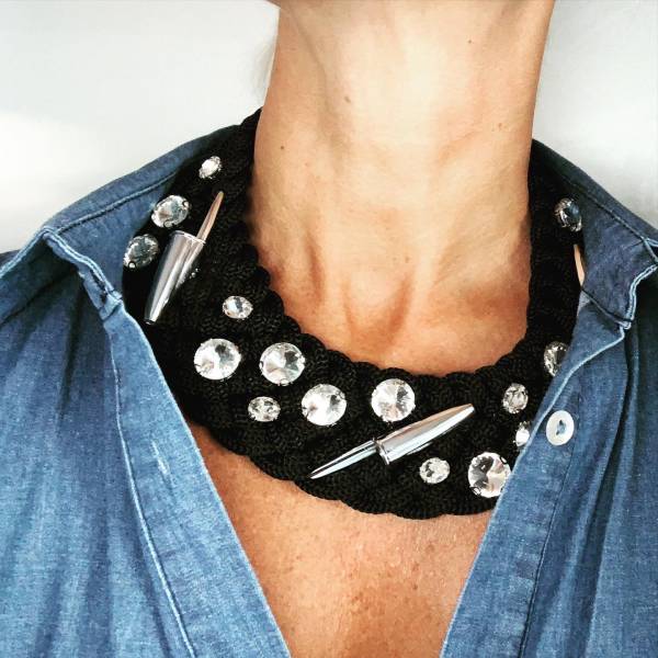 COLLANA COLLARINO NERO 2