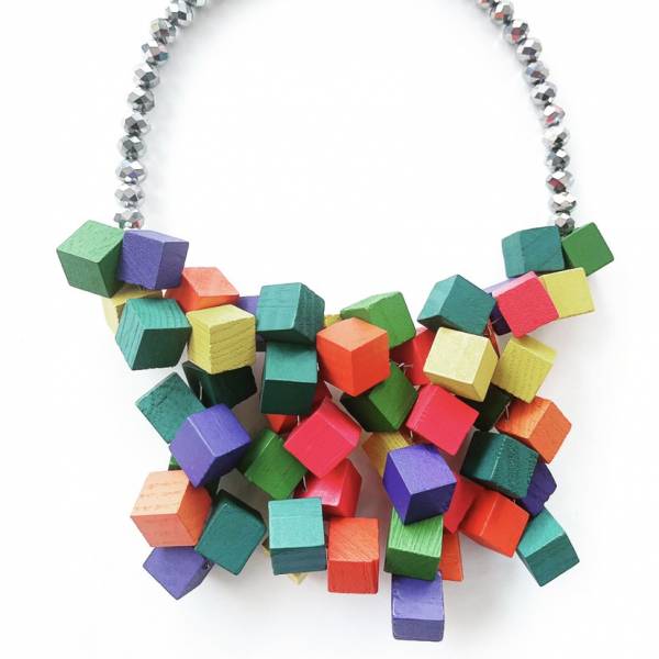 COLLANA CUBI LEGNO 2