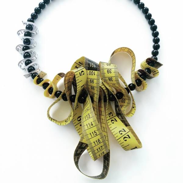 COLLANA CENTIMETRO MOTIVO